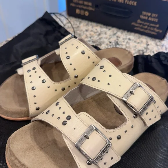NEW Freebird Rustic Studded Sandals - Picture 3 of 6